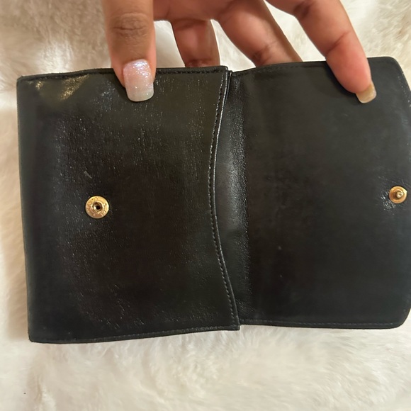 CHANEL Black Leather Wallet - Picture 3 of 5
